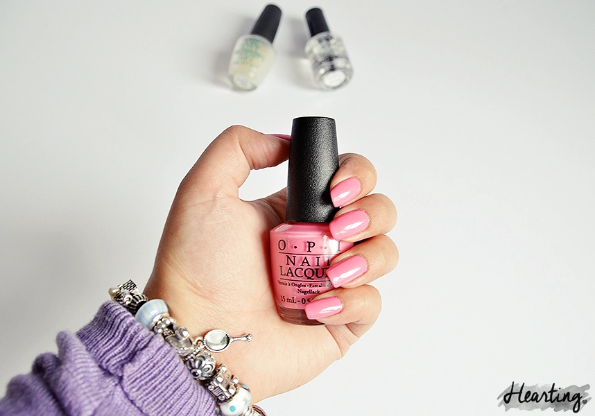 Nails #45 | OPI Kiss Me I'm Brazilian