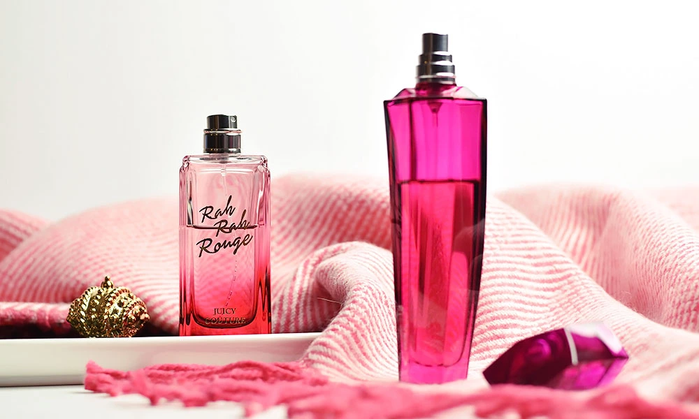 Perfumes I've Been Hearting Lately | Escada Magnetism and Juicy Couture Rah Rah Rouge